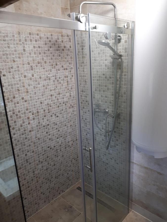 Studio Apartman Firdaus-Bihac, Dobrenica Bb Exteriér fotografie